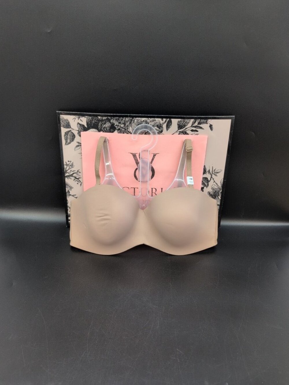 Victoria Secret Pink Wear Everywhere Lightly Lined Strapless Bra 34DD Praline